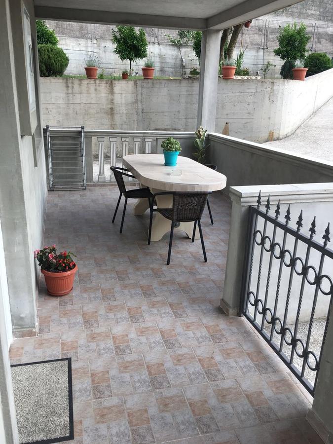 Apartment Elena Tivat Exterior photo